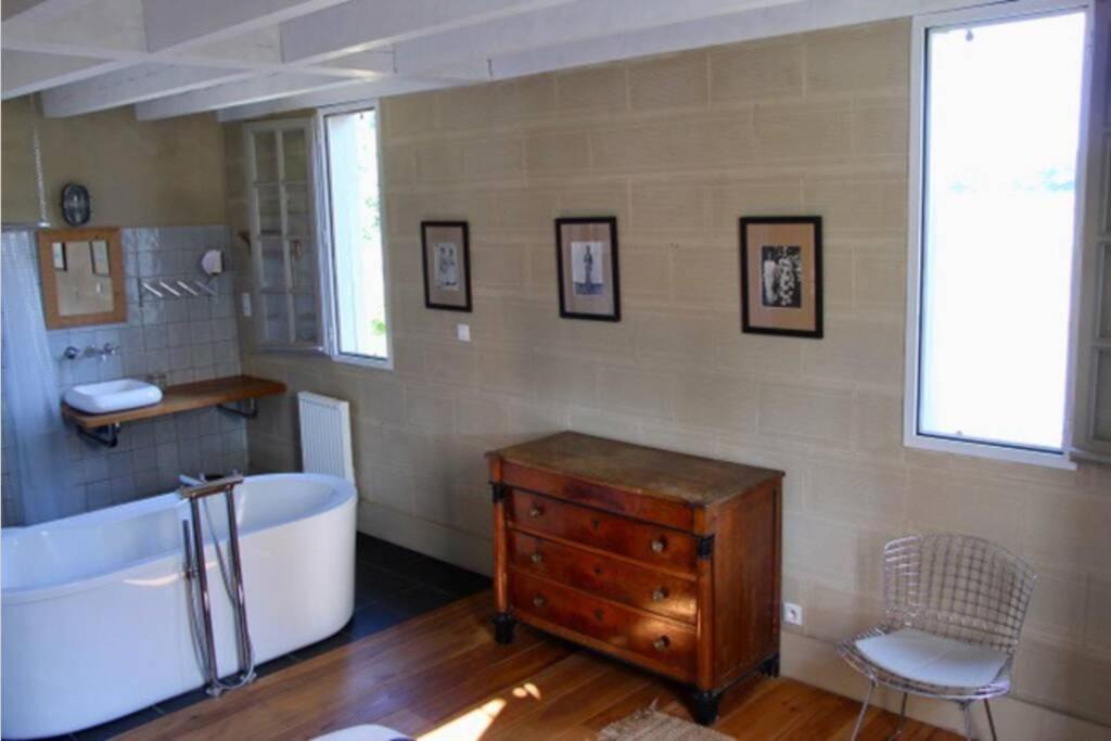 Photo of Livingroom in Messanges