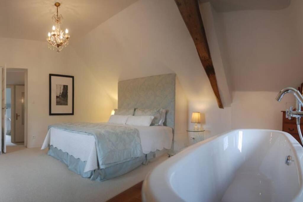 Photo of Bedroom in Le Fleix