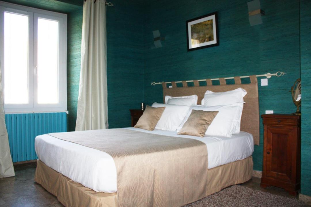 Photo of Bedroom in Saint-Astier