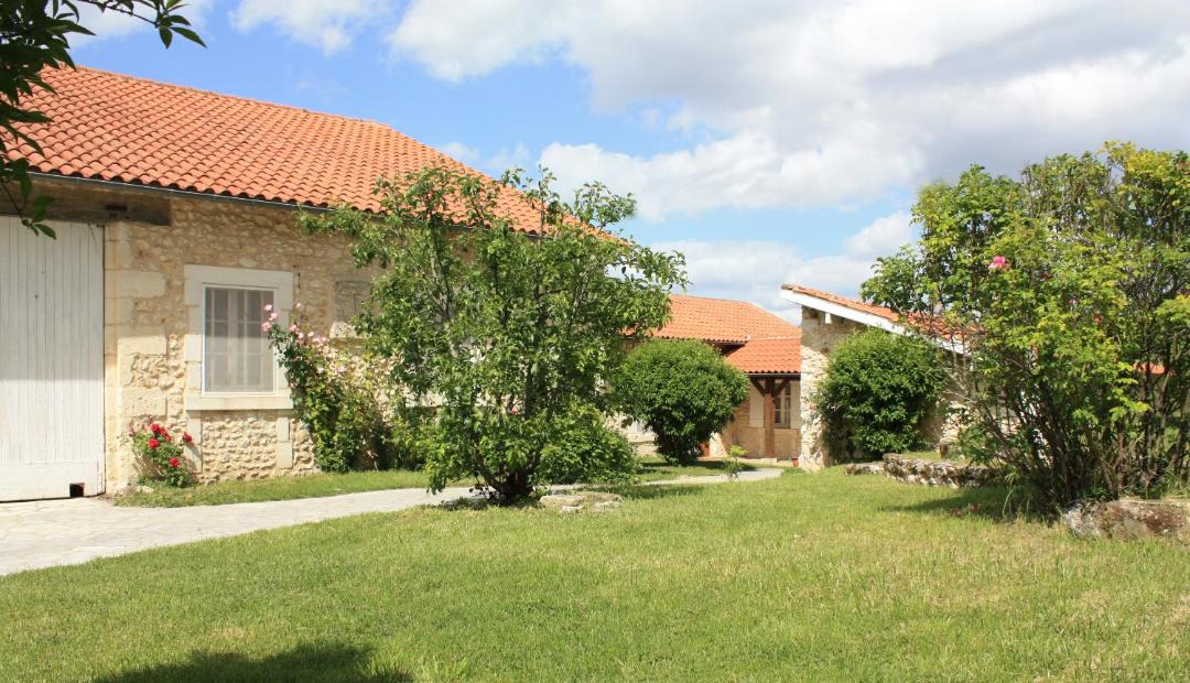 Photo of Buildings in Saint-Astier