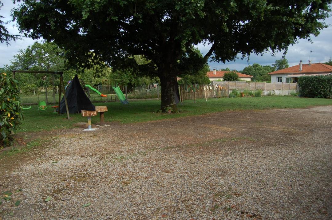 Photo of Others in Abzac