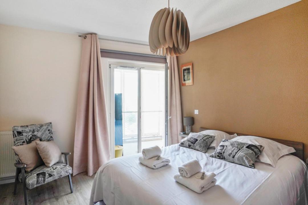 Photo of Bedroom in Begles