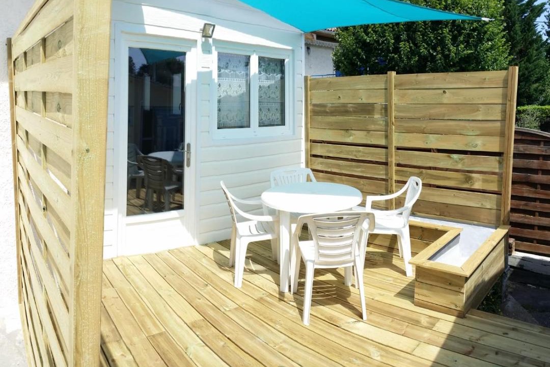 Photo of Patio Balcony in Salles