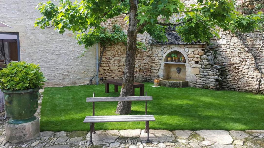 Photo of Others in Saint-Leon-sur-Vezere