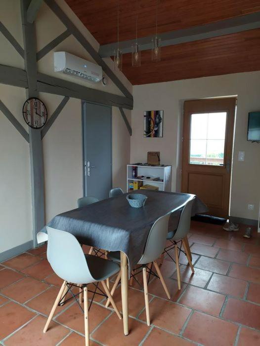 Photo of Livingroom in Sarraziet