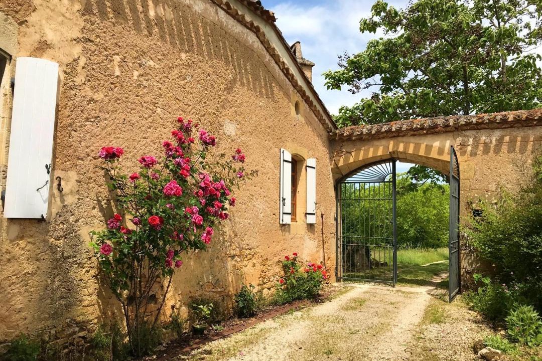 Photo of Others in Blanquefort-sur-Briolance