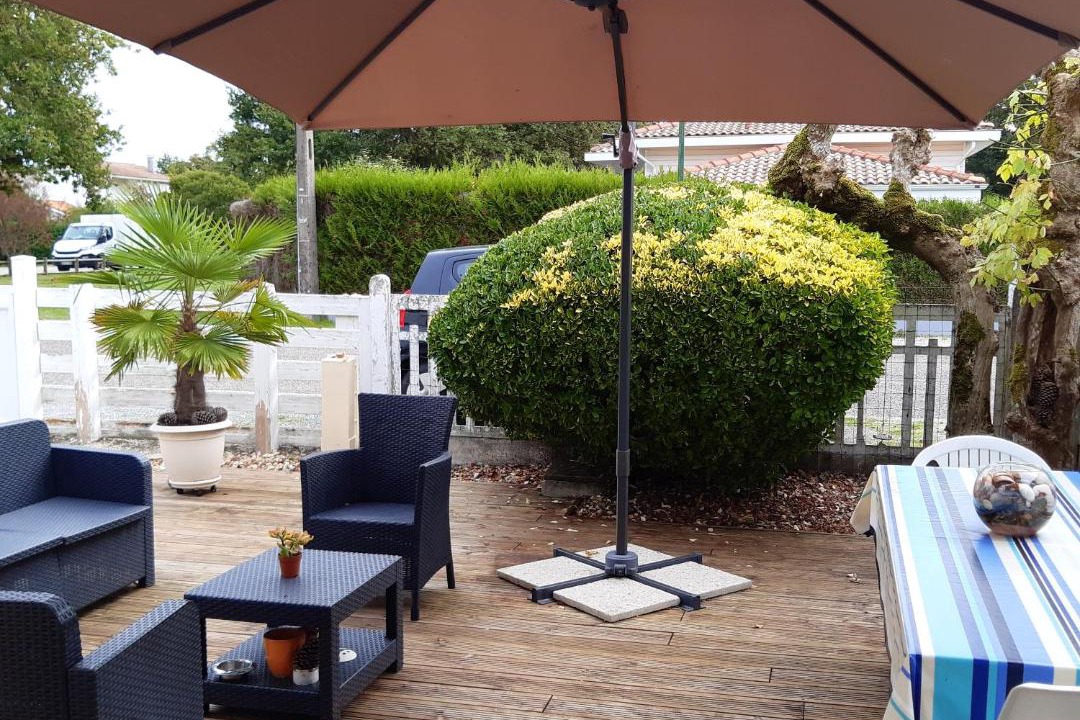 Photo of Patio Balcony in Taussat