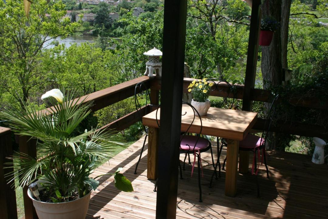 Photo of Patio Balcony in L'Isle-Jourdain