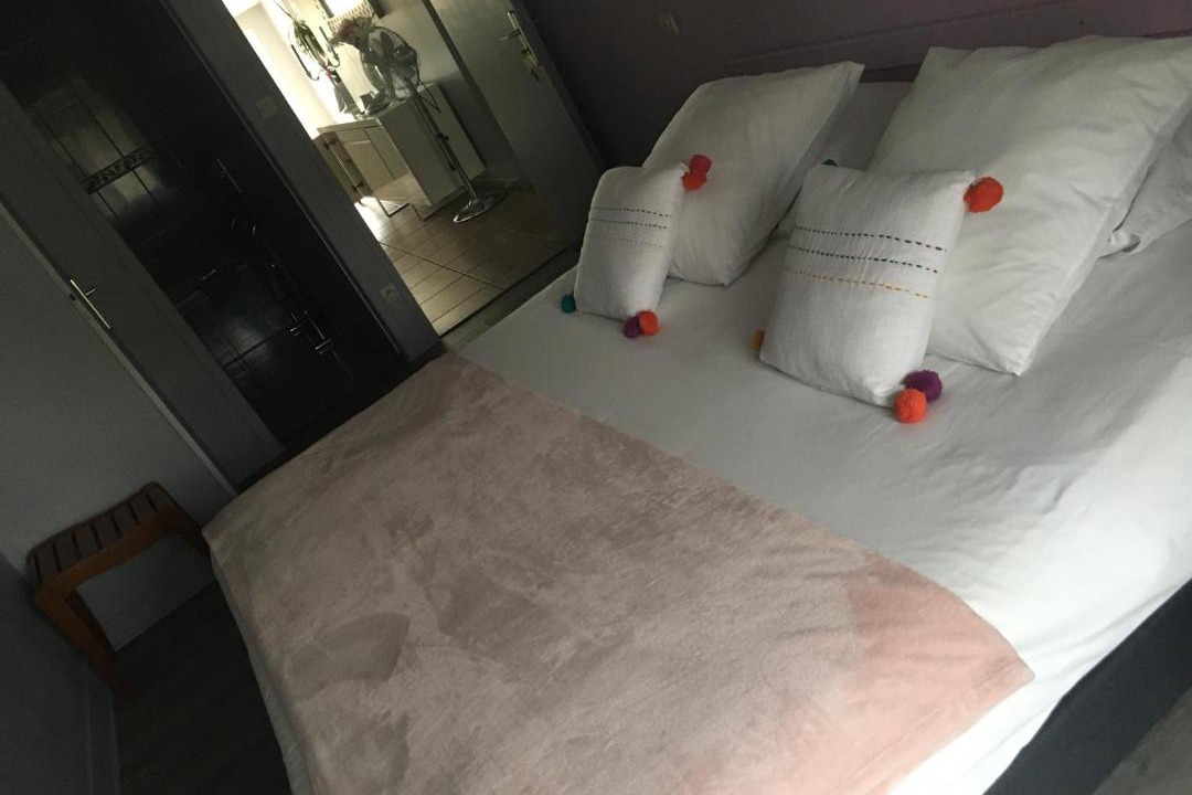 Photo of Bedroom in Villefranche-de-Lonchat