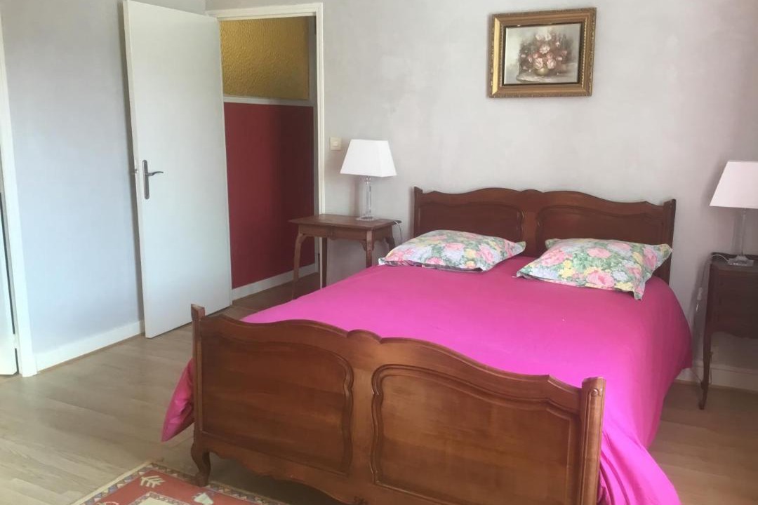 Photo of Bedroom in Mornac