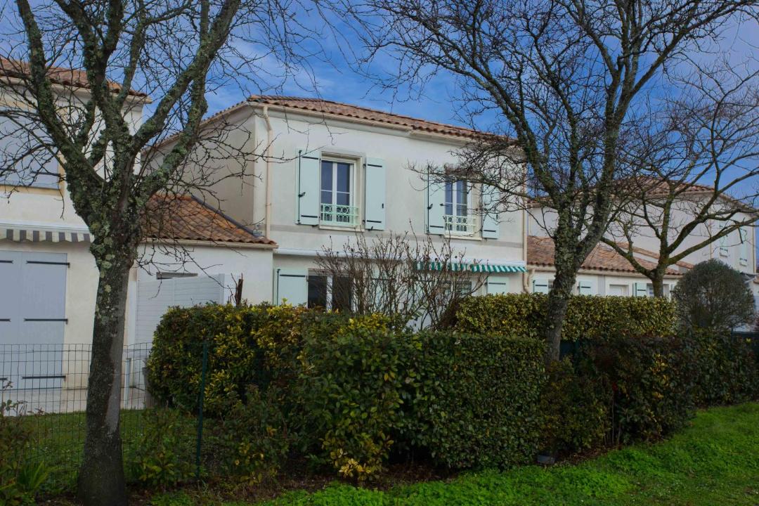 Photo of Buildings in Vaux-sur-Mer