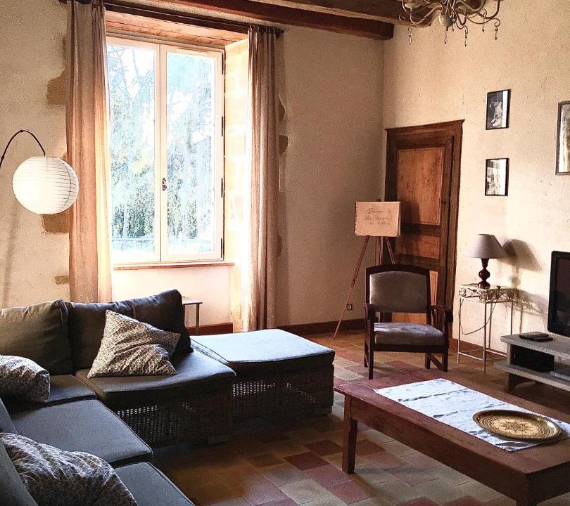 Photo of Livingroom in Pressac