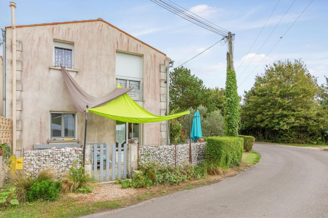 Photo of Others in Mortagne-sur-Gironde