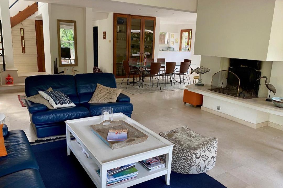 Photo of Livingroom in L'Herbe
