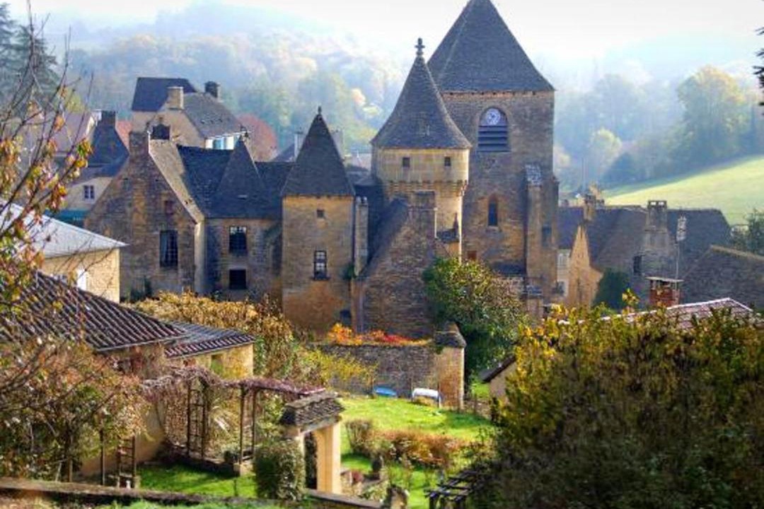 Photo of Buildings in Saint-Genies