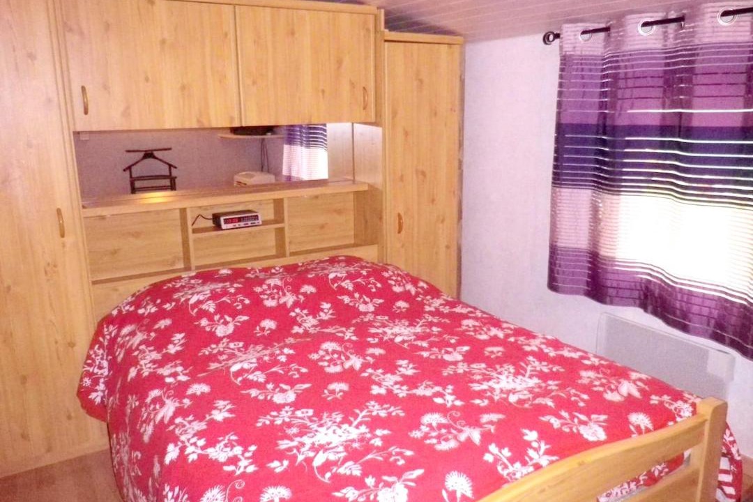 Photo of Bedroom in Escource
