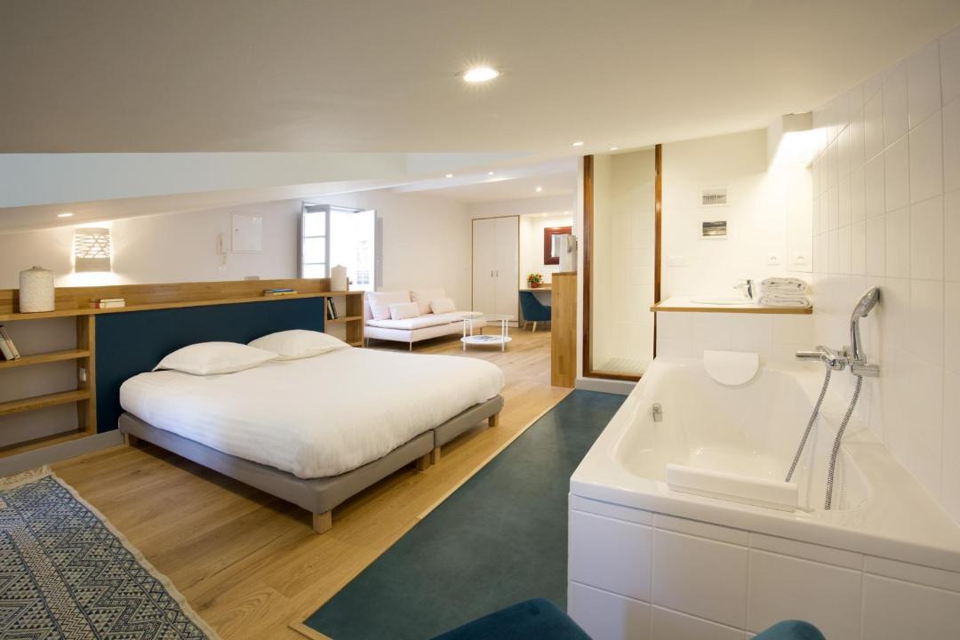 Photo of Bedroom in Saint-Michel
