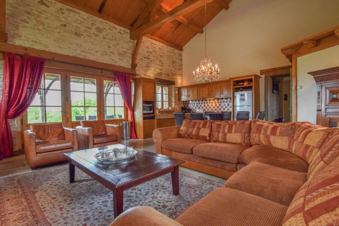 Photo of Livingroom in Saint-Medard-d'Excideuil
