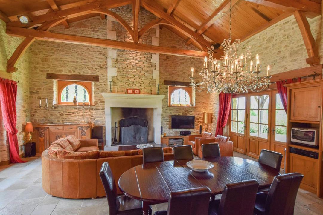 Photo of Livingroom in Saint-Medard-d'Excideuil
