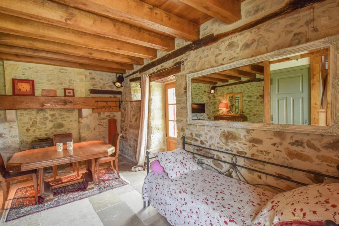 Photo of Livingroom in Saint-Medard-d'Excideuil
