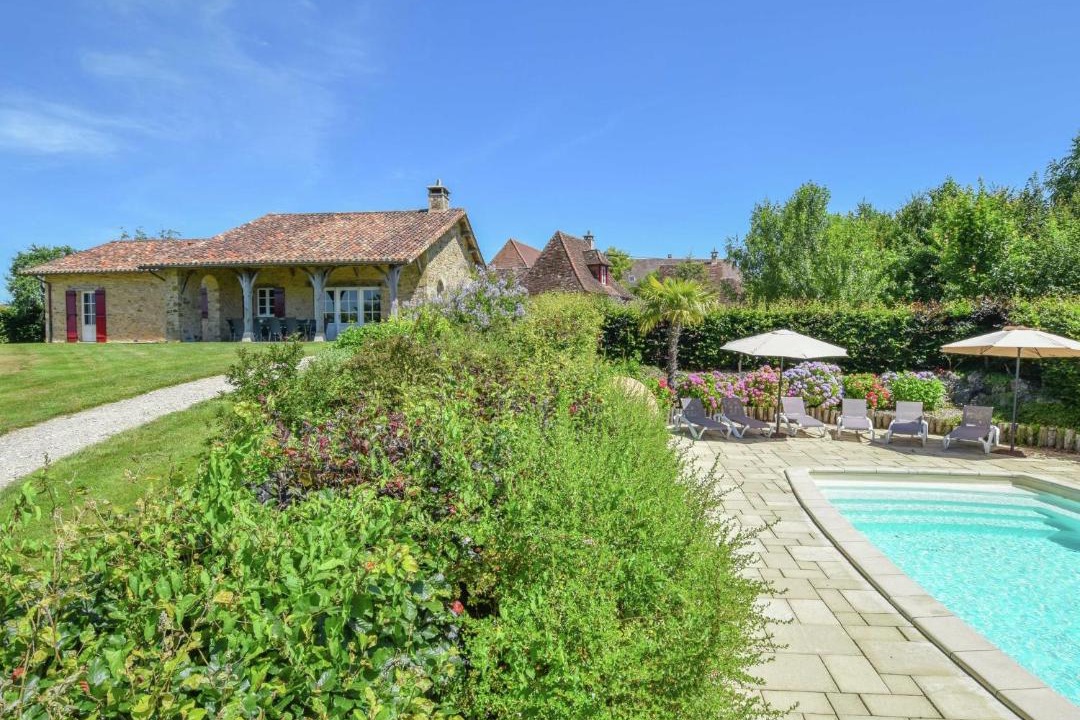 Photo of Outdoor in Saint-Medard-d'Excideuil