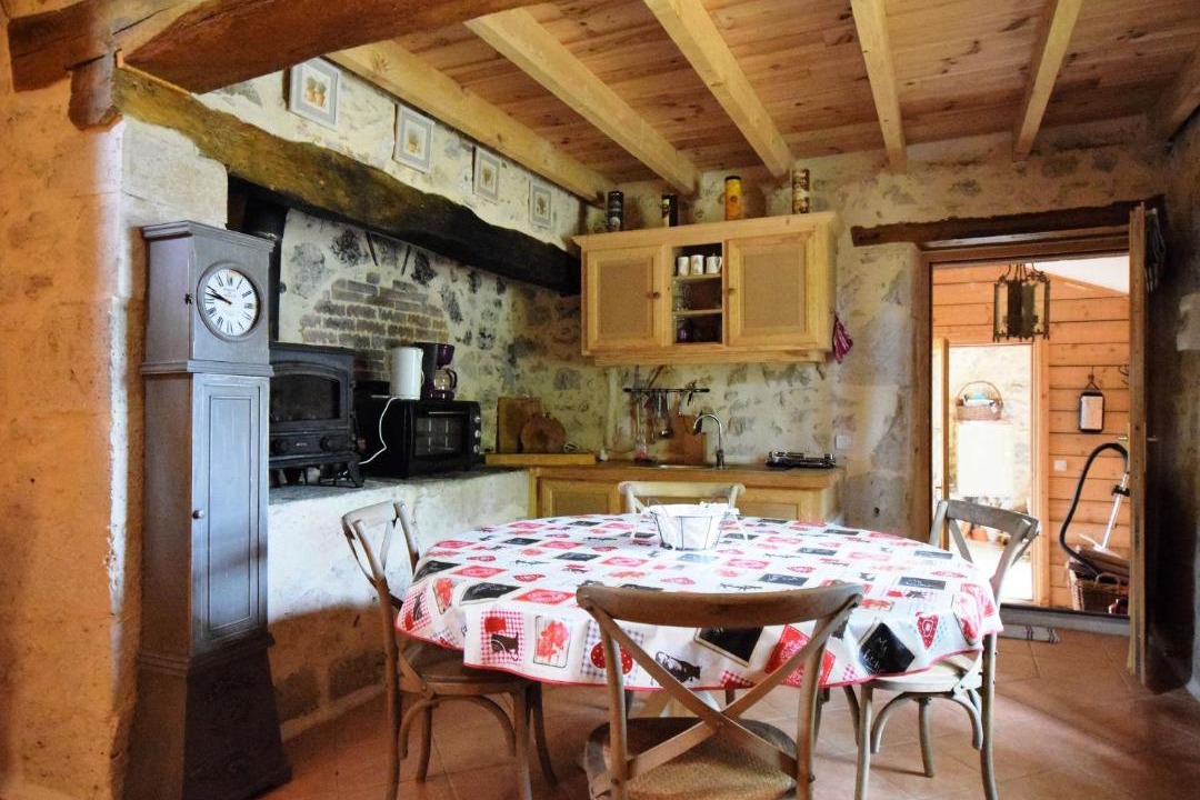 Photo of Kitchen in Bon-Encontre
