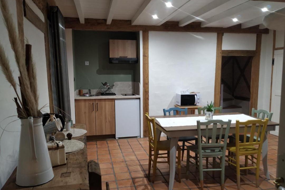 Photo of Kitchen in Parentis-en-Born