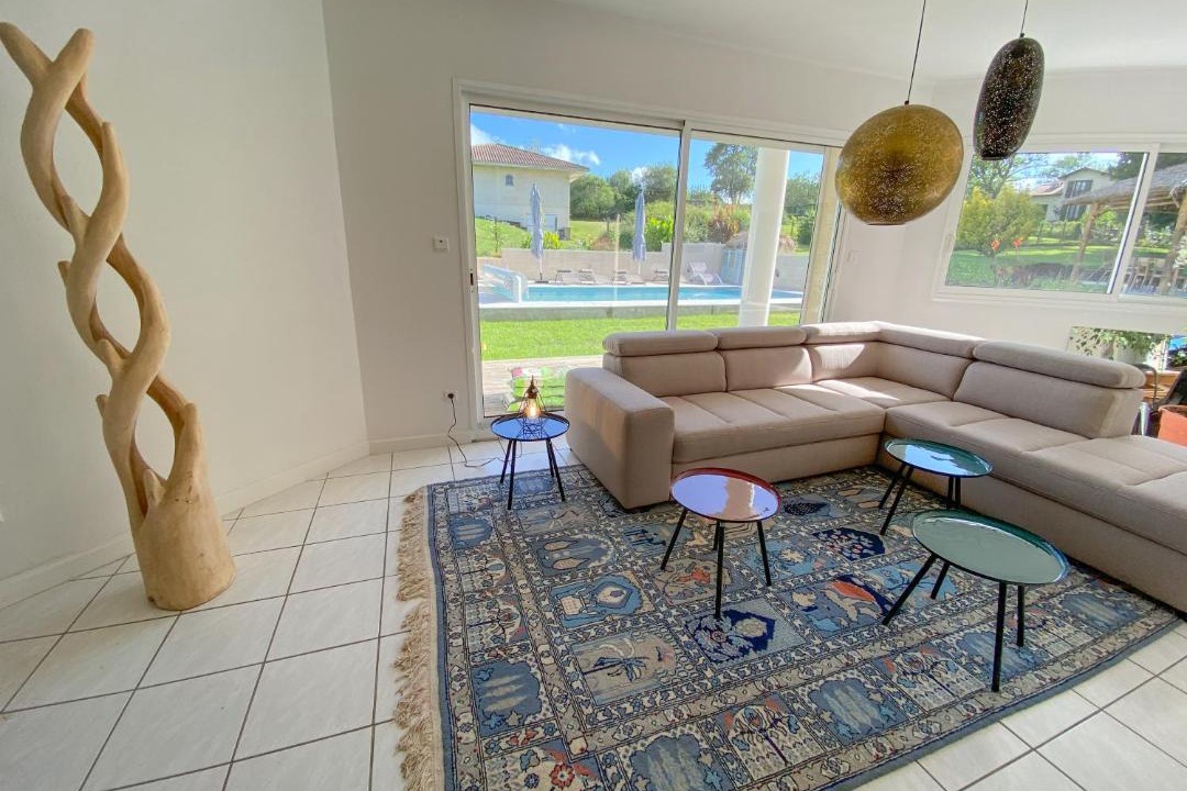 Photo of Livingroom in Carignan-de-Bordeaux