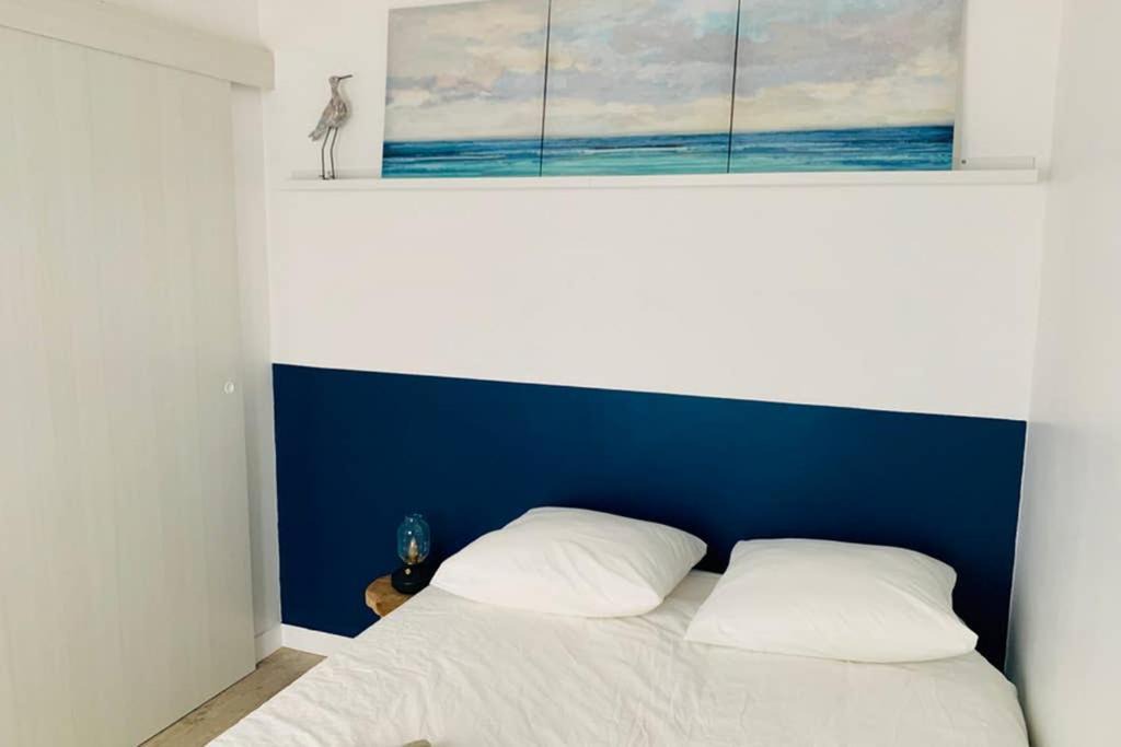 Photo of Bedroom in Saint-Clement-des-Baleines