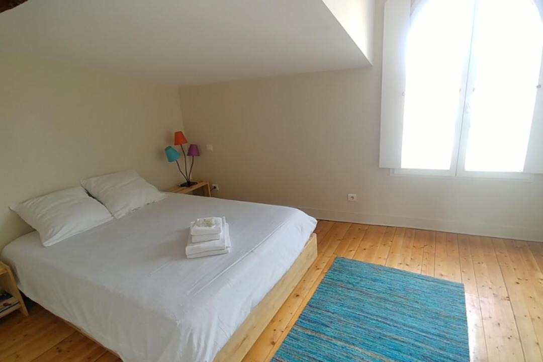 Photo of Bedroom in Saint Seurin - Fondaudege