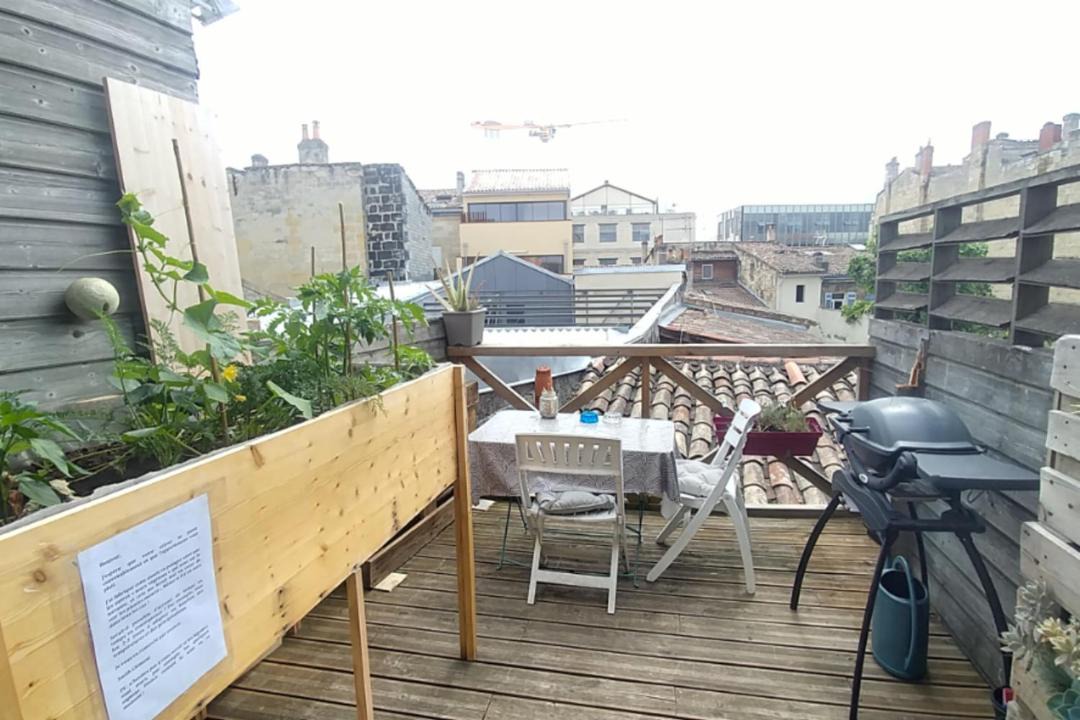 Photo of Patio Balcony in Saint Seurin - Fondaudege