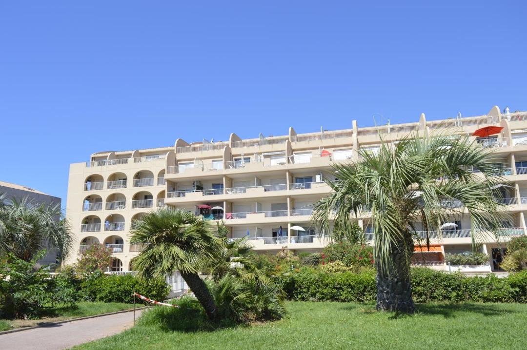 Photo of Buildings in Toulon - Hyeres