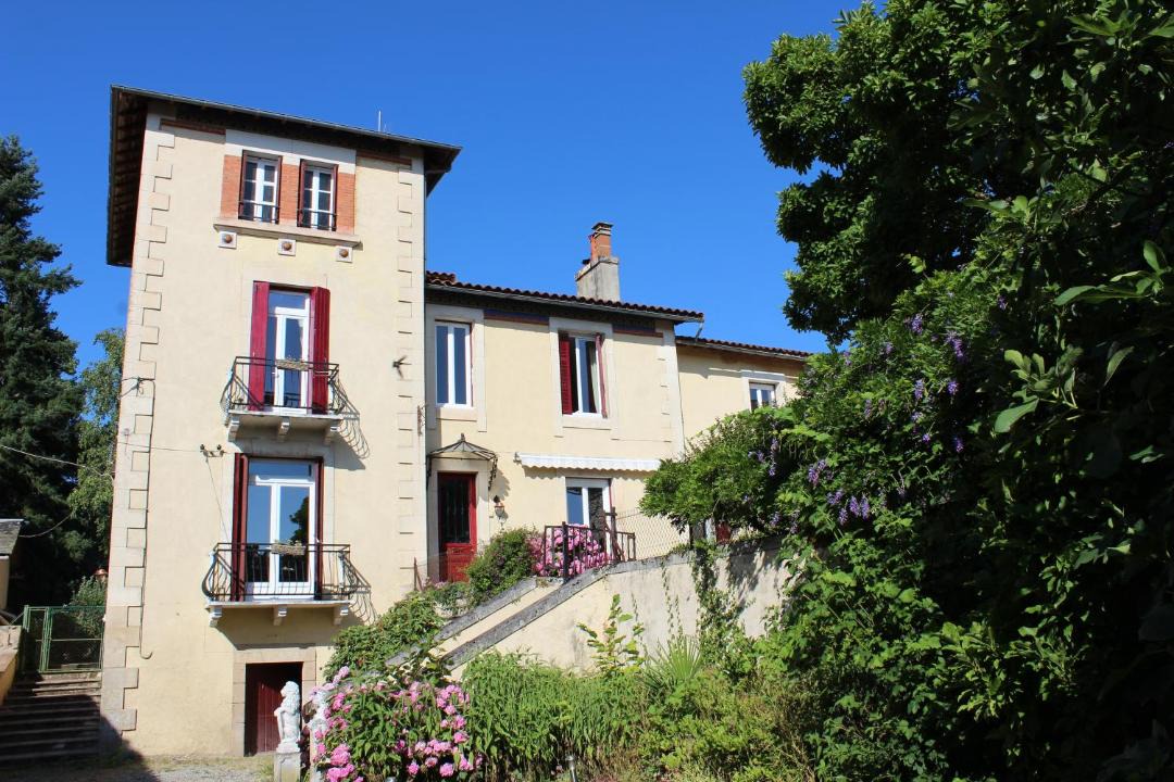 Photo of Others in Availles-Limouzine