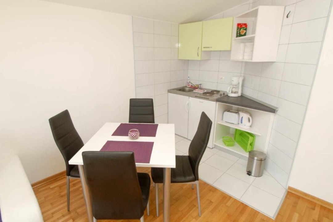 Photo of Livingroom in Brist