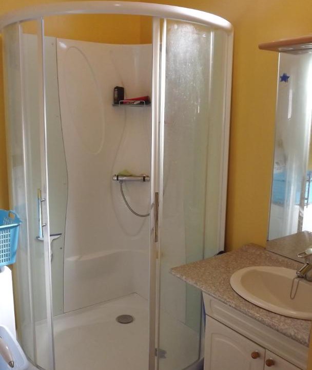 Photo of Bathroom in Etaules