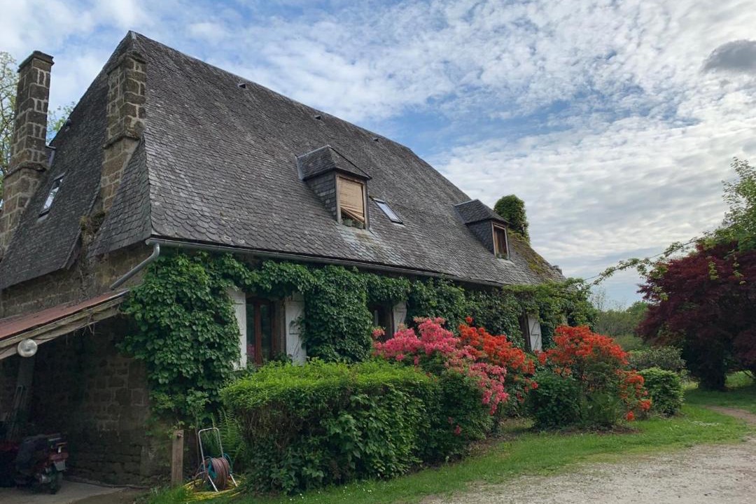 Photo of Buildings in Lamaziere-Basse