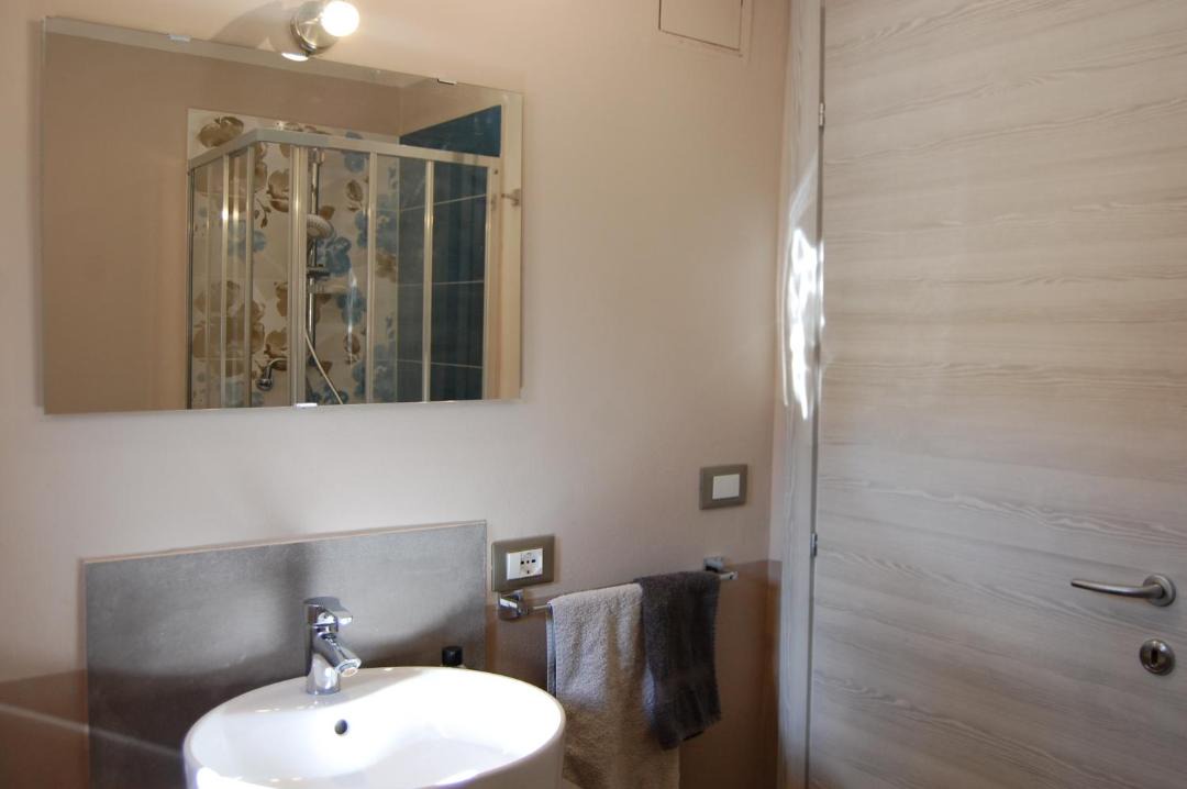 Photo of Bathroom in Castagno