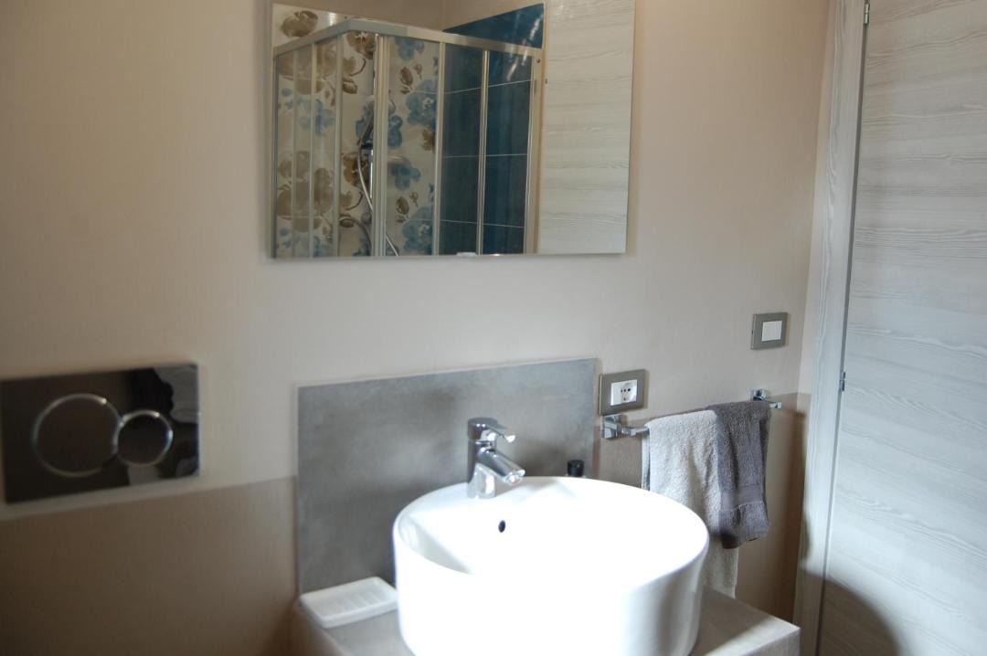 Photo of Bathroom in Castagno