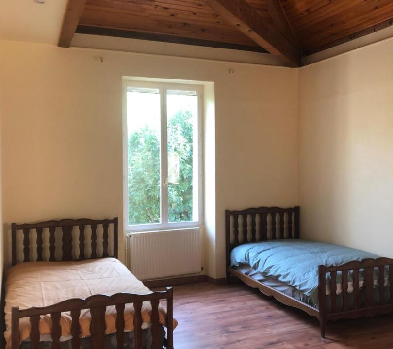 Photo of Bedroom in Saint-Quentin-de-Baron