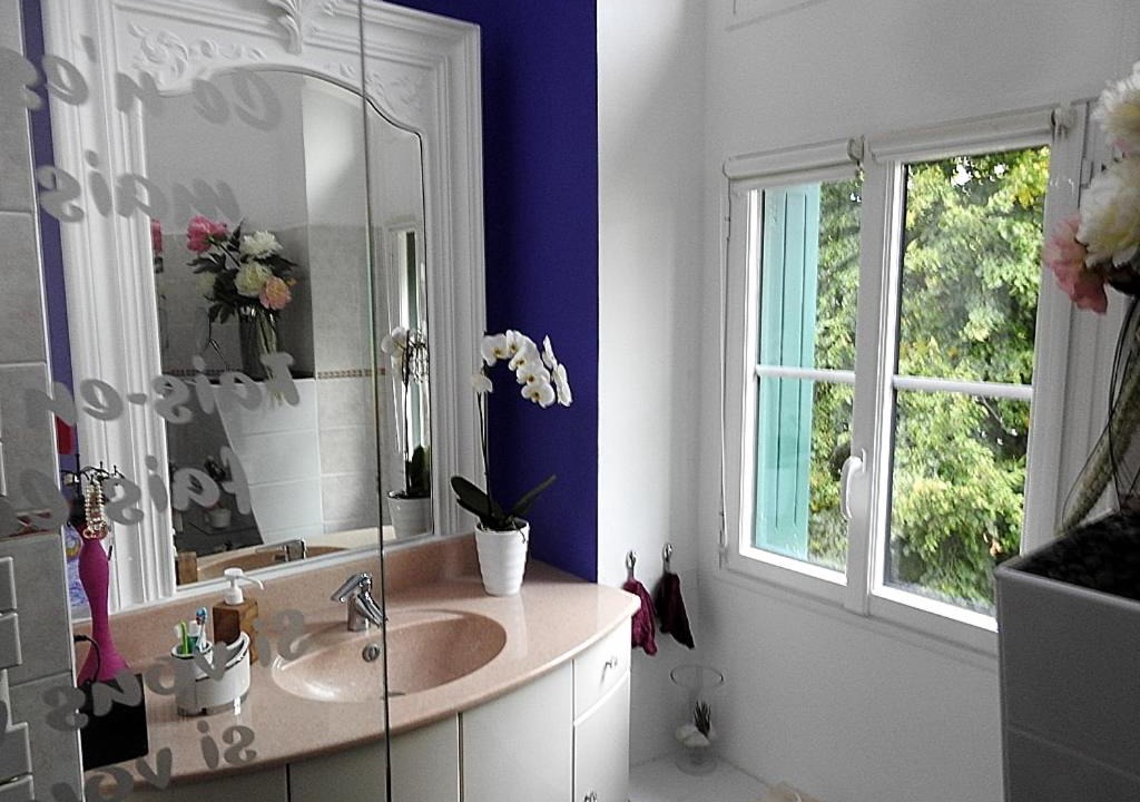 Photo of Bathroom in Bayonne