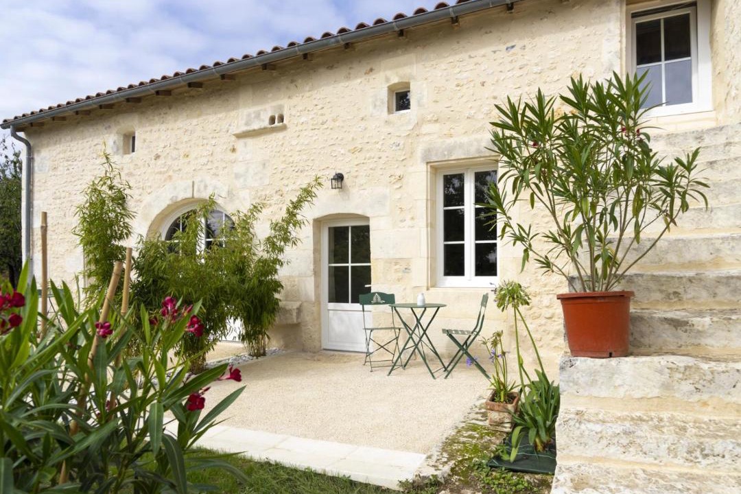 Photo of Buildings in Tesson