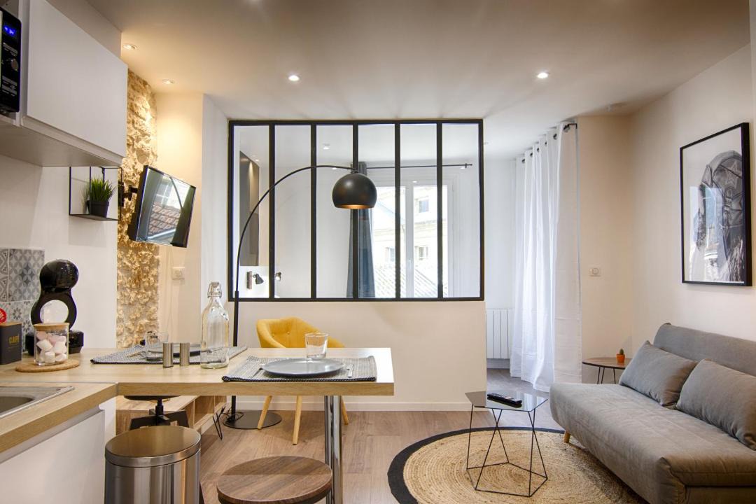 Photo of Livingroom in Centre Ville