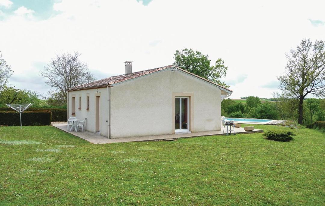 Photo of Buildings in Beauville
