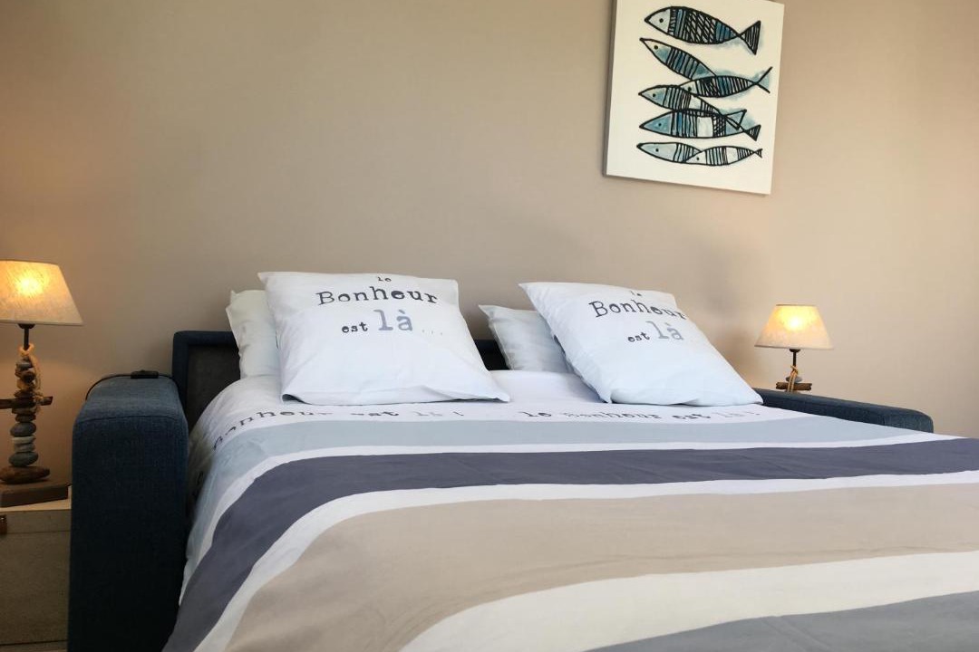 Photo of Bedroom in Gujan-Mestras