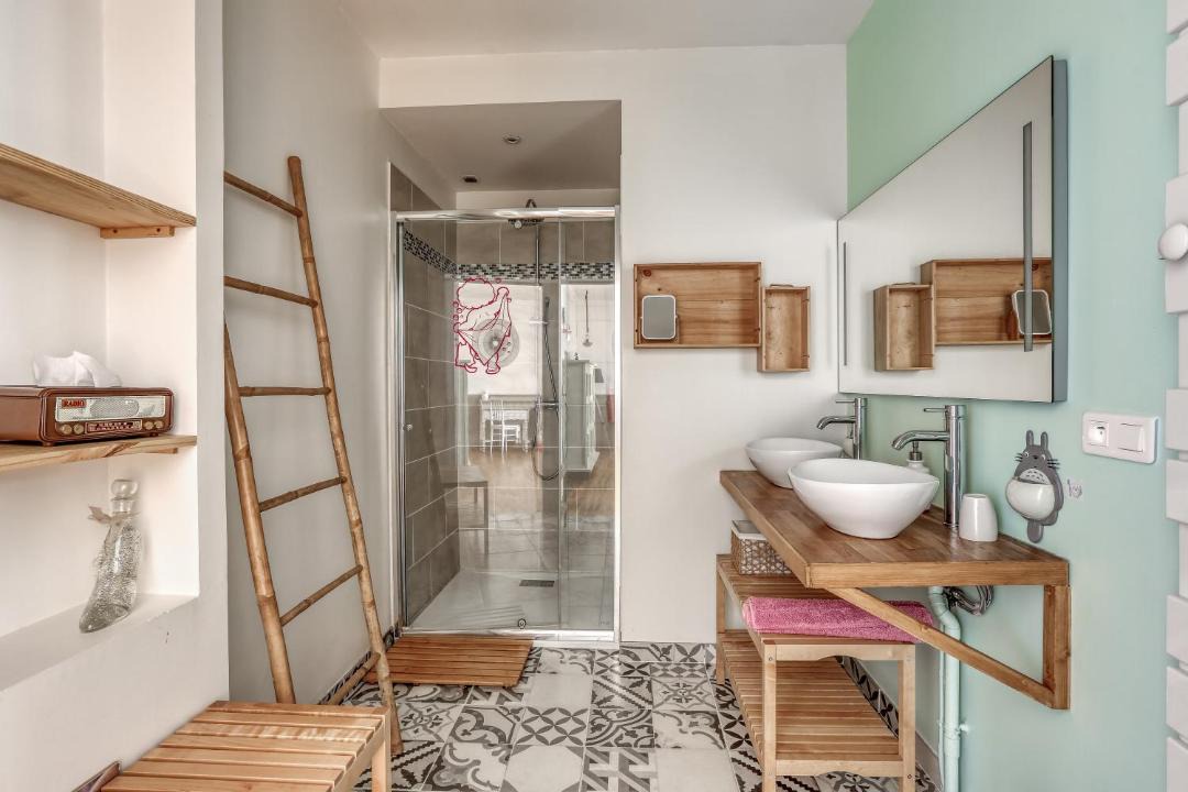 Photo of Bathroom in Pons