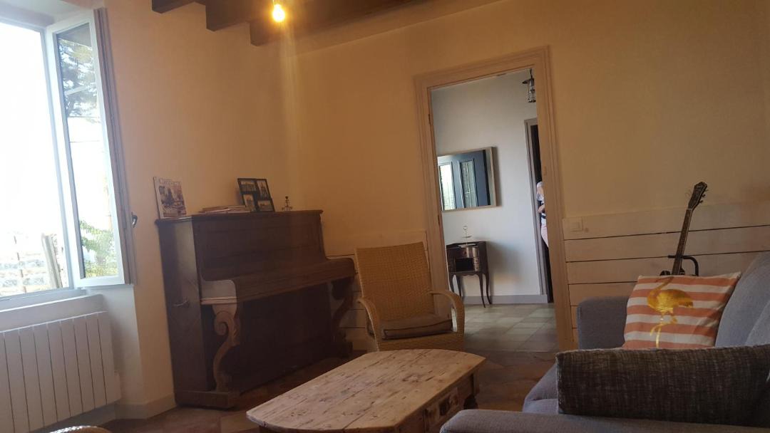 Photo of Livingroom in Saint-Pierre-d'Aurillac