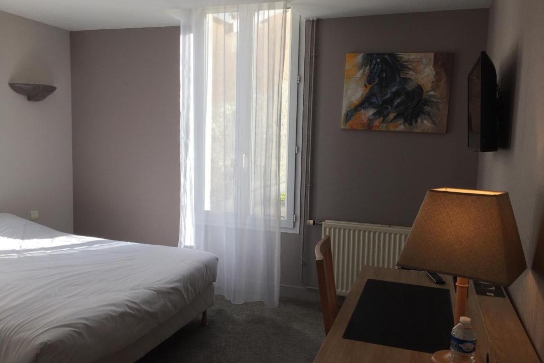 Photo of Bedroom in Barbezieux-Saint-Hilaire