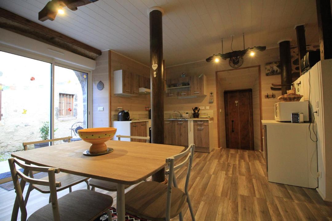 Photo of Kitchen in Bedous
