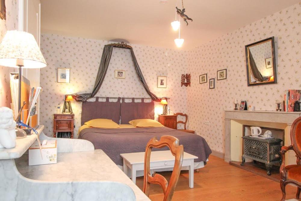 Photo of Bedroom in Airvault