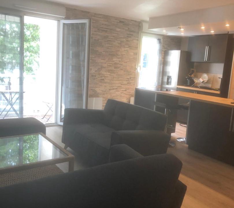 Photo of Livingroom in Bassins a Flot